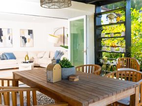 1923 Hollyvista, Los Angeles CA 90027