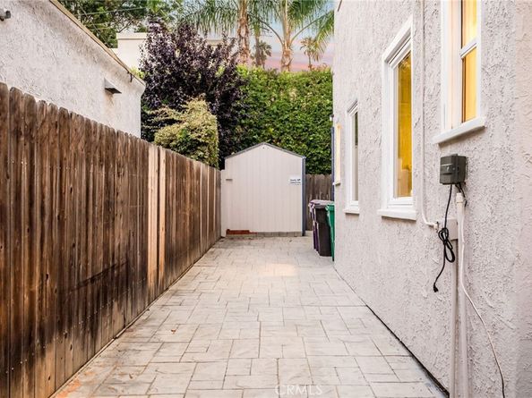 227 Ximeno Avenue, Long Beach CA 90803