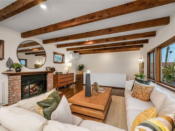 227 Ximeno Avenue, Long Beach CA 90803