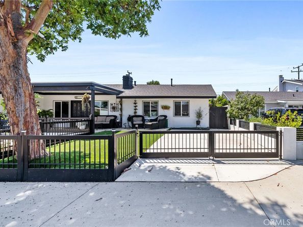 2817 Portola Drive, Costa Mesa CA 92626