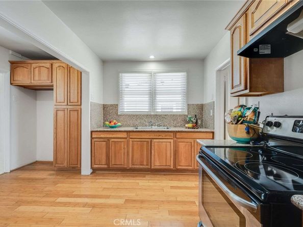 239 E 69th Street, Long Beach CA 90805