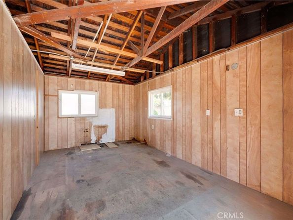 239 E 69th Street, Long Beach CA 90805