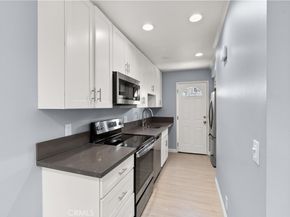 19860 Claremont Lane, Huntington Beach CA 92646