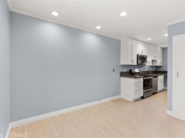 19860 Claremont Lane, Huntington Beach CA 92646