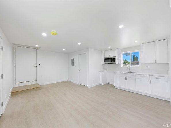 426 E 17th Street, Long Beach CA 90813