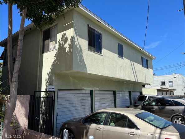 824 Redondo Ave, Long Beach CA 90804