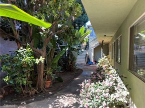 824 Redondo Ave, Long Beach CA 90804