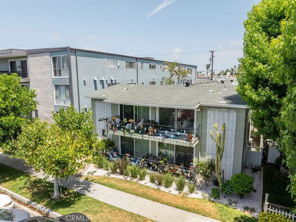 1405 E 1st Street 10, Long Beach CA 90802