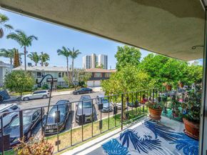 1405 E 1st Street 10, Long Beach CA 90802