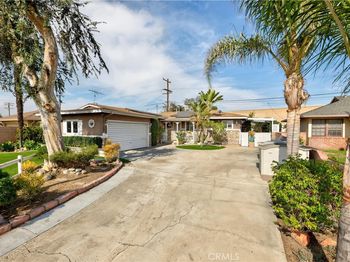 1429 E Rosewood Avenue