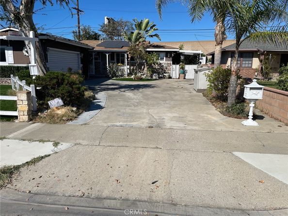 1429 E Rosewood Avenue, Anaheim CA 92805