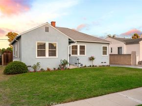 2282 Pepperwood Avenue, Long Beach CA 90815