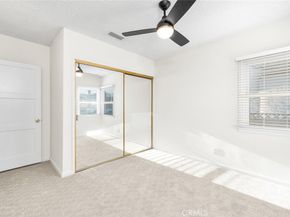 2282 Pepperwood Avenue, Long Beach CA 90815