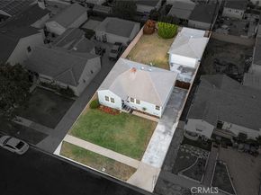 2282 Pepperwood Avenue, Long Beach CA 90815