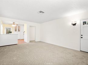 2282 Pepperwood Avenue, Long Beach CA 90815