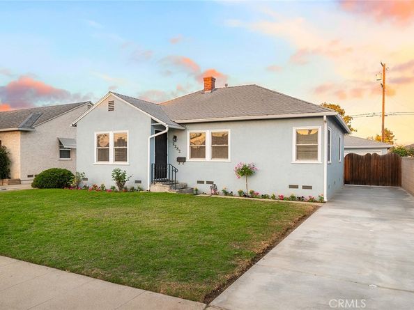 2282 Pepperwood Avenue, Long Beach CA 90815