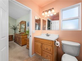 5815 E Oxholm, Long Beach CA 90808