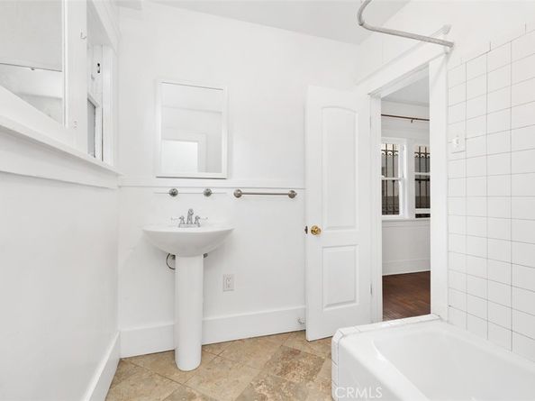 1728 E Florida Street, Long Beach CA 90802