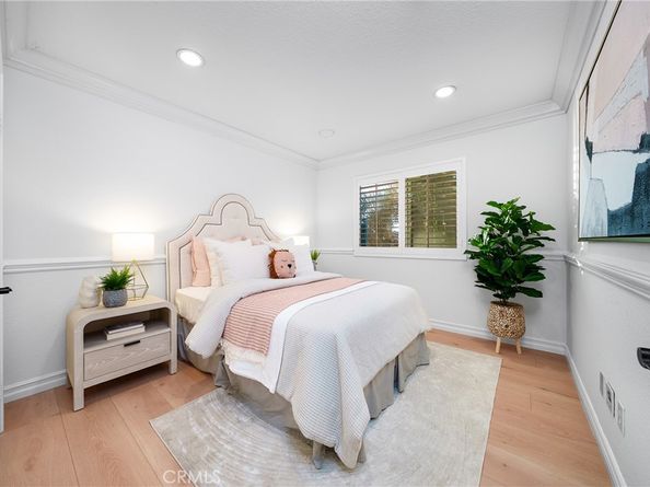 28 Boulder Creek, Irvine CA 92602