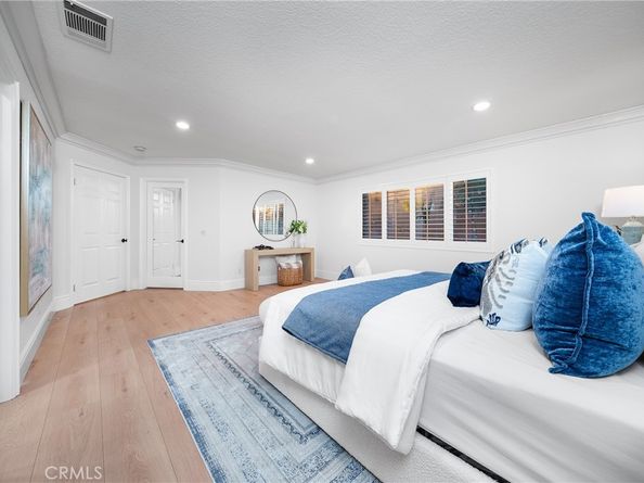 28 Boulder Creek, Irvine CA 92602