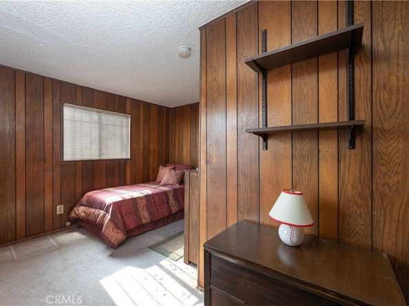 2040 W 82nd Street, Los Angeles CA 90047