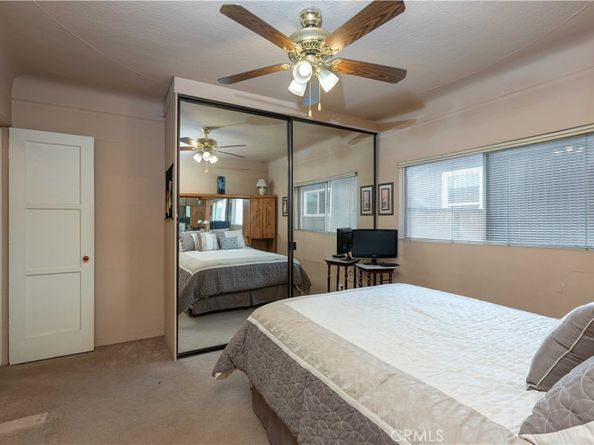 2040 W 82nd Street, Los Angeles CA 90047