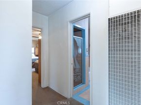 2040 W 82nd Street, Los Angeles CA 90047