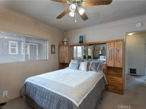 2040 W 82nd Street, Los Angeles CA 90047