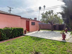 2040 W 82nd Street, Los Angeles CA 90047