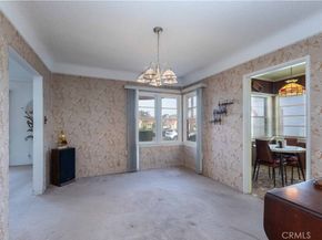 2040 W 82nd Street, Los Angeles CA 90047