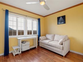 2213 Knoxville Avenue, Long Beach CA 90815