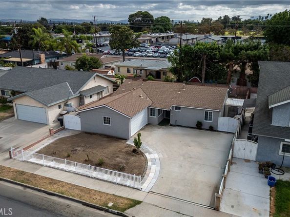 728 N Geneva, Anaheim CA 92801