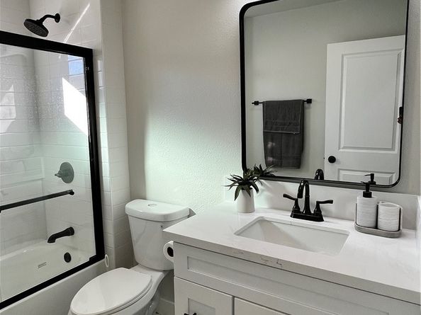 5431 5th, Los Angeles CA 90043