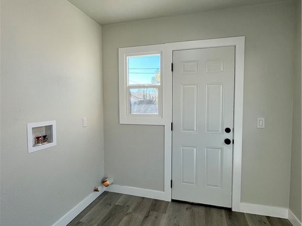 5431 5th, Los Angeles CA 90043