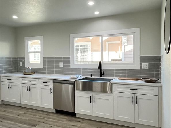 5431 5th, Los Angeles CA 90043