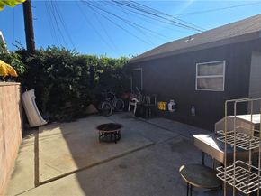 654 Oakford, Los Angeles CA 90022