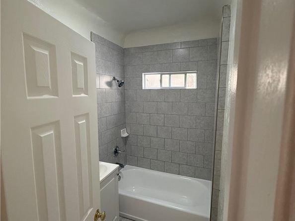 2175 Chestnut, Long Beach CA 90806