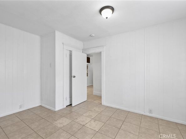 1220 W 92nd Street, Los Angeles CA 90044