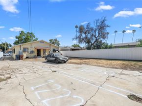 1220 W 92nd Street, Los Angeles CA 90044