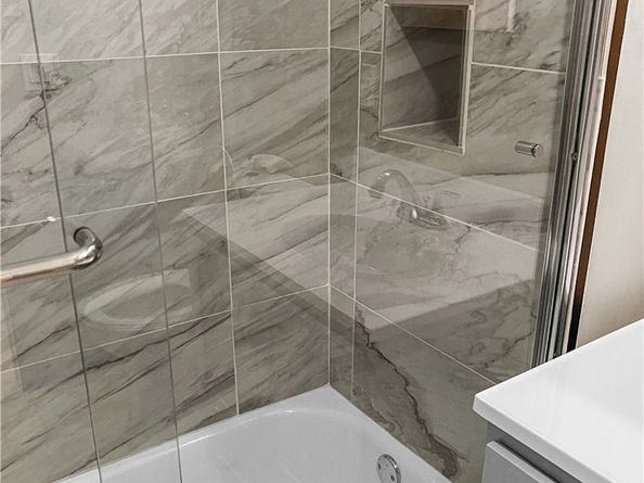 1220 W 92nd Street, Los Angeles CA 90044