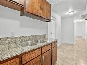 1220 W 92nd Street, Los Angeles CA 90044