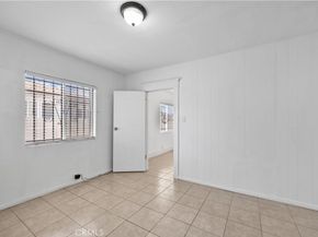 1220 W 92nd Street, Los Angeles CA 90044