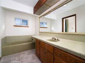 6107 Faculty, Lakewood CA 90712