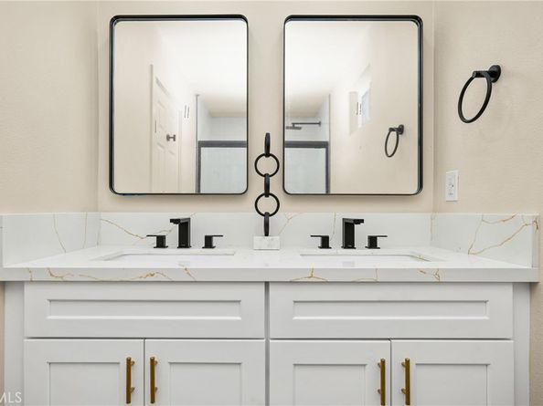 810 E Silva, Long Beach CA 90807