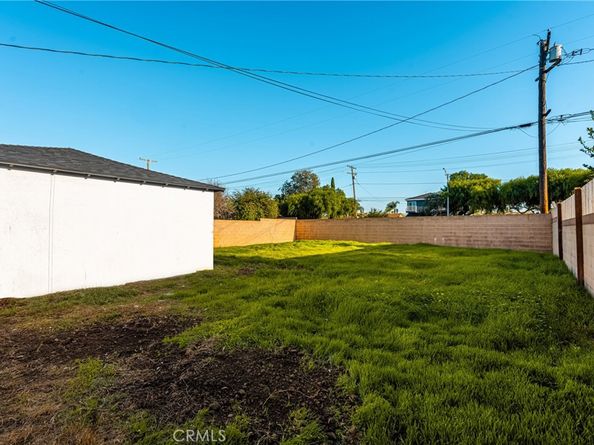 810 E Silva, Long Beach CA 90807