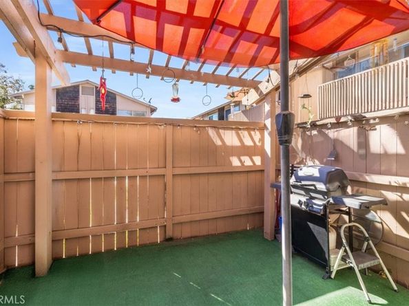 1084 Cabrillo Park # B, Santa Ana CA 92701