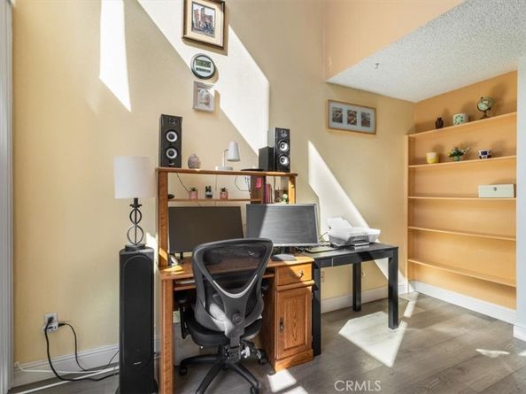 1084 Cabrillo Park # B, Santa Ana CA 92701