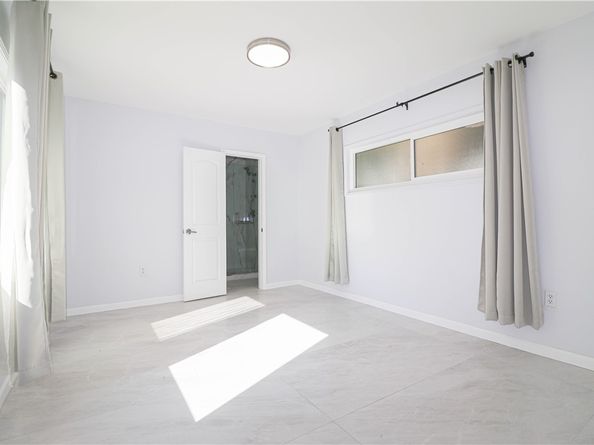 2525 E Ocean Boulevard, Long Beach CA 90803