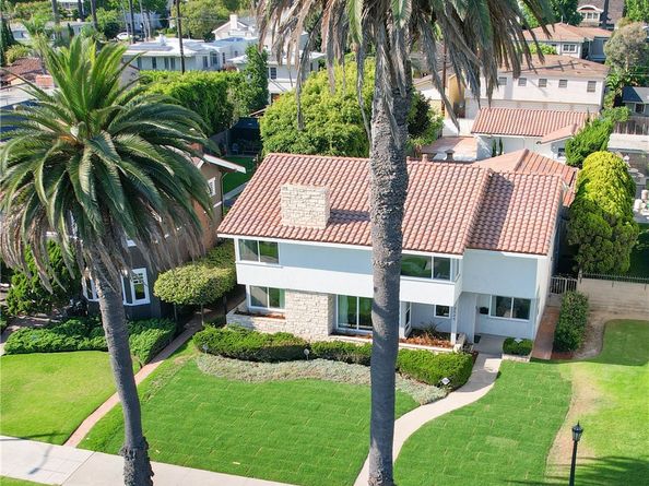2525 E Ocean Boulevard, Long Beach CA 90803