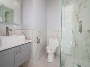 2525 E Ocean Boulevard, Long Beach CA 90803
